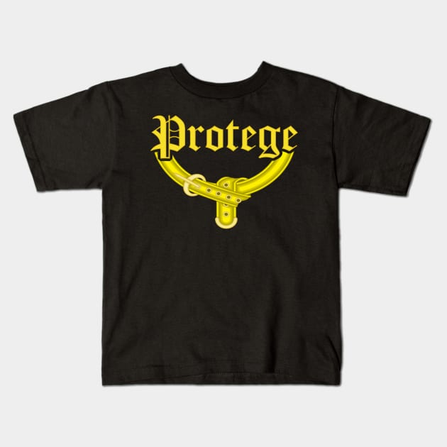 Society for Creative Anachronism - Protege Kids T-Shirt by Yotebeth